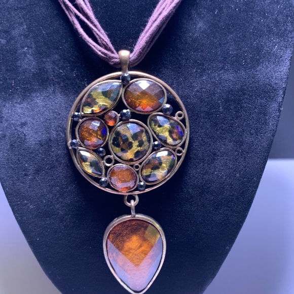 Animal/Leopard gold tone multi stone tear drop statement necklace on brown cord - Picture 2 of 15